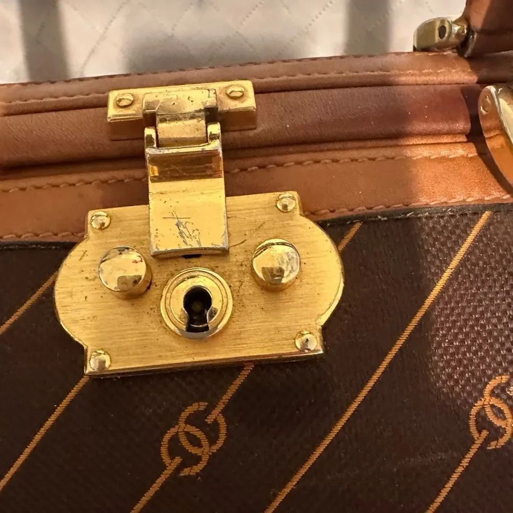 Gucci Brown and Tan large bag - Picture 15 of 16